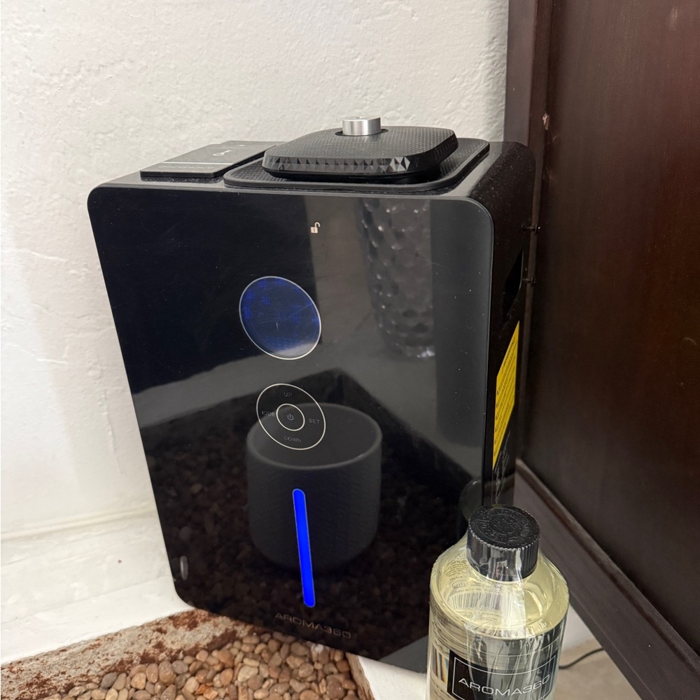 Brand new in the box Aroma360 Scent Diffuser with Touch Operation.